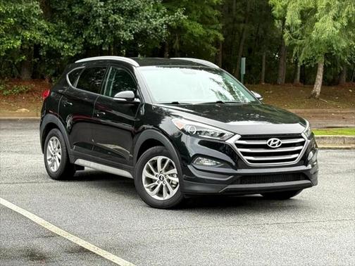 2017 Hyundai TUCSON SE Plus