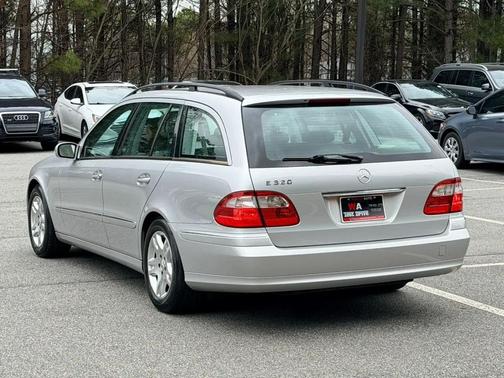 2005 Mercedes-Benz E-Class E320