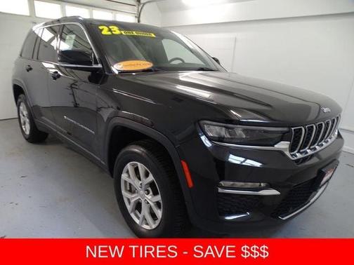 Diamond Black 2023 Jeep Grand Cherokee Limited
