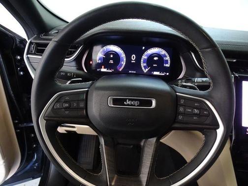 Diamond Black 2023 Jeep Grand Cherokee Limited