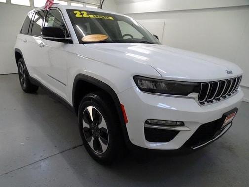 2022 Jeep Grand Cherokee 4xe Base
