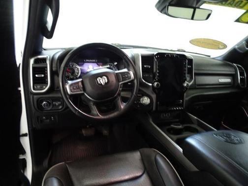 Bright White Clearcoat 2023 RAM 1500 Laramie