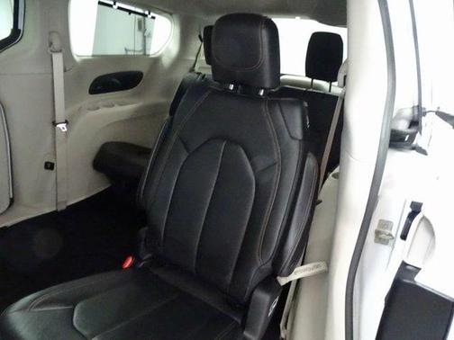 2019 Chrysler Pacifica Touring-L Plus