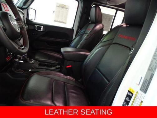 Bright White Clearcoat 2024 Jeep Wrangler Rubicon