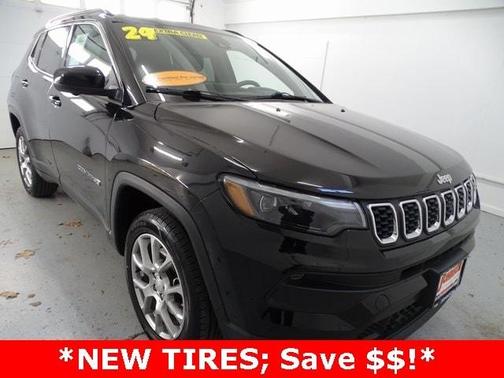 2024 Jeep Compass Latitude Lux