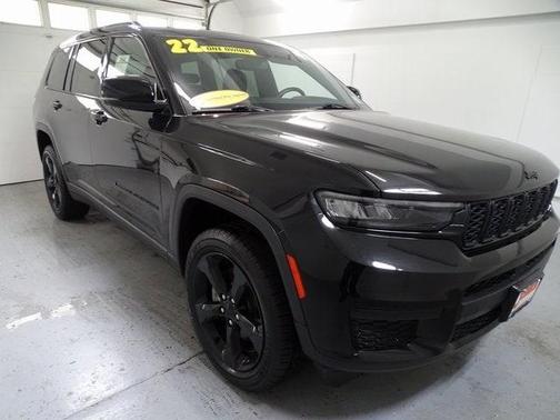 2022 Jeep Grand Cherokee L Laredo