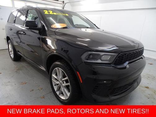 DB Black Crystal Clearcoat 2022 Dodge Durango GT