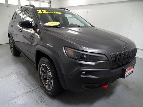 2022 Jeep Cherokee Trailhawk