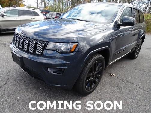 2017 Jeep Grand Cherokee Altitude