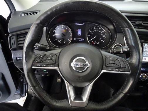 2018 Nissan Rogue Sport SV