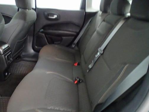 2017 Jeep Compass Sport