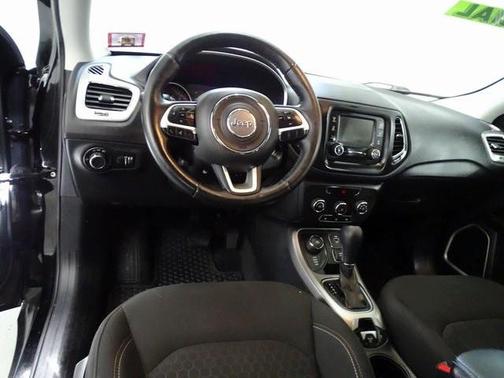2017 Jeep Compass Sport