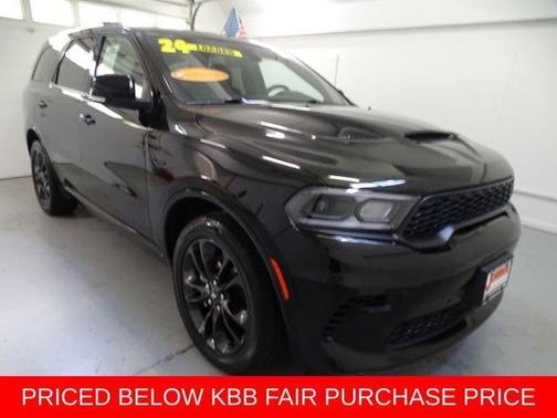 DB Black Crystal Clearcoat 2024 Dodge Durango R/T