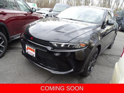 8 BALL 2024 Dodge Hornet R/T Plus