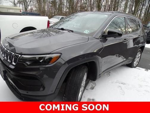 2024 Jeep Compass Latitude Lux