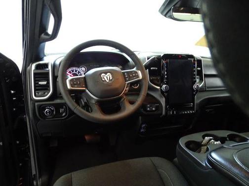 Diamond Black 2025 RAM 2500 Big Horn