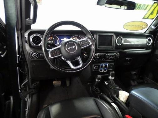2021 Jeep Wrangler Unlimited Sahara Altitude