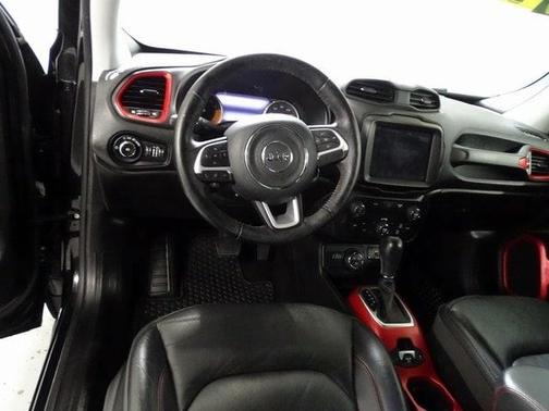 2019 Jeep Renegade Trailhawk