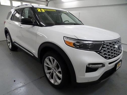 2023 Ford Explorer Platinum