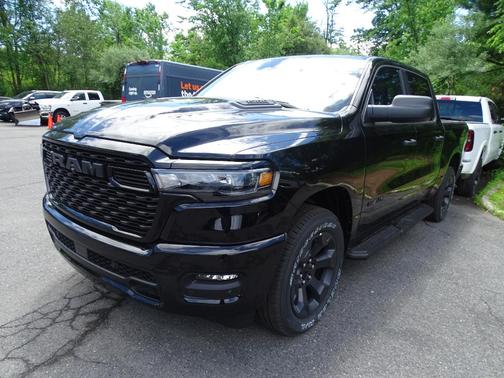 Diamond Black 2026 RAM 1500 Express