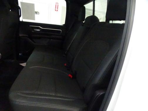 Bright White Clearcoat 2025 RAM 1500 Big Horn/Lone Star