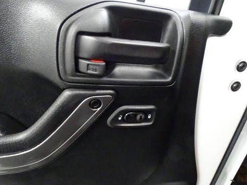 2018 Jeep Wrangler JK Unlimited Altitude