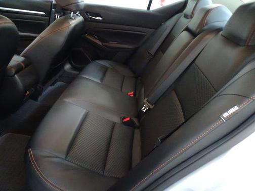 Gray Sky Pearl 2024 Nissan Altima 2.5 SR