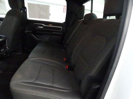 Bright White Clearcoat 2020 RAM 1500 Big Horn