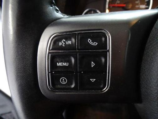 Bright White Clearcoat 2018 Jeep Wrangler JK Unlimited Altitude