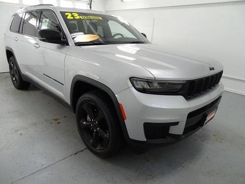 2023 Jeep Grand Cherokee L Laredo