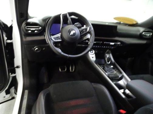 Q BALL 2024 Dodge Hornet R/T