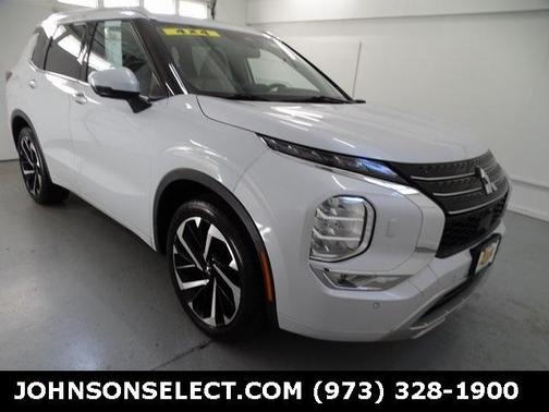2022 Mitsubishi Outlander SEL