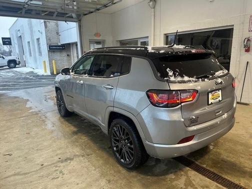 2022 Jeep Compass Altitude