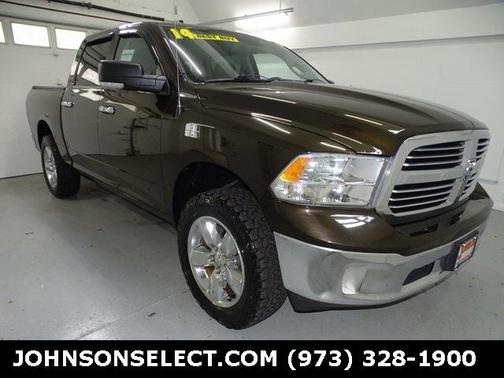 2014 RAM 1500 SLT