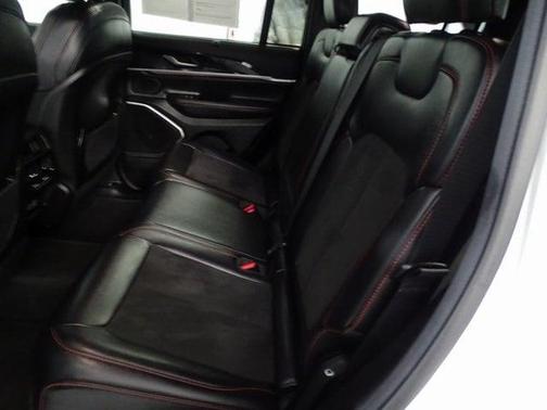 2022 Jeep Grand Cherokee Trailhawk