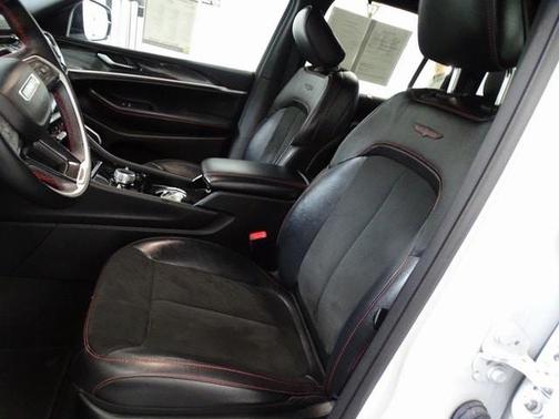 2022 Jeep Grand Cherokee Trailhawk