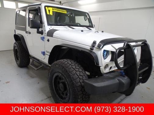 Bright White Clearcoat 2017 Jeep Wrangler Sport SUV