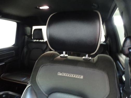 Patriot Blue Pearlcoat 2023 RAM 1500 Laramie