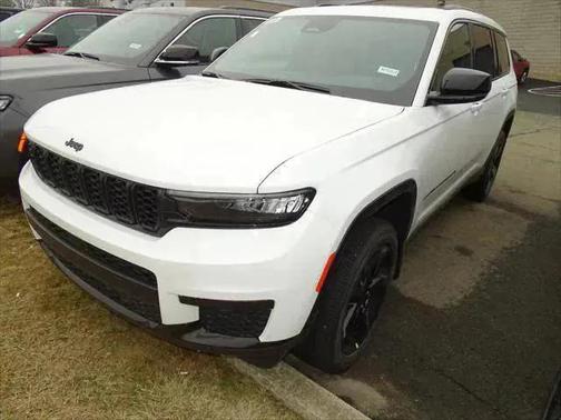 2025 Jeep Grand Cherokee L Laredo