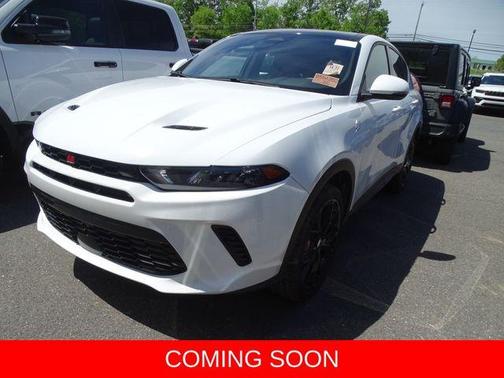 Q BALL 2023 Dodge Hornet GT Plus