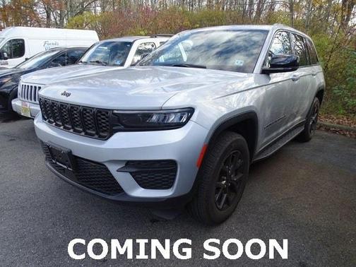 2024 Jeep Grand Cherokee Laredo