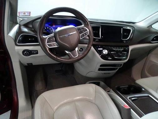 2018 Chrysler Pacifica Touring-L Plus
