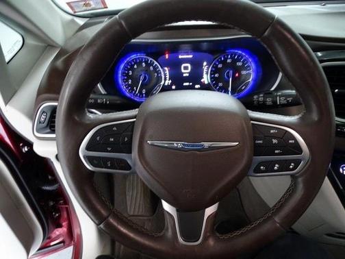 2018 Chrysler Pacifica Touring-L Plus