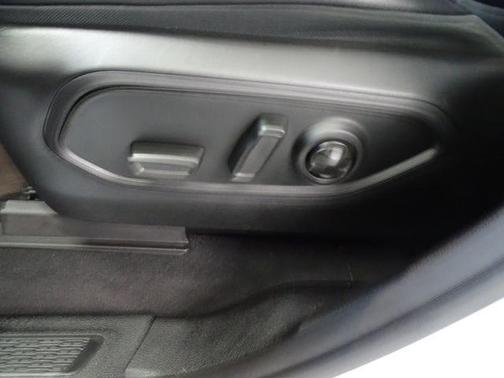 Bright White Clearcoat 2023 Jeep Grand Cherokee Limited
