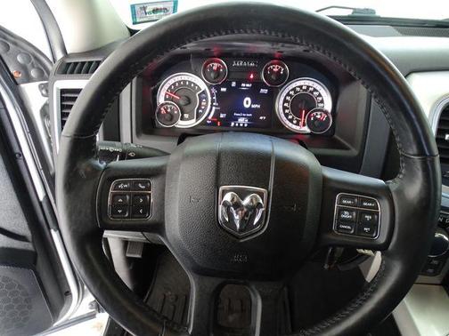 Bright Silver Clearcoat Metallic 2017 RAM 1500 Big Horn