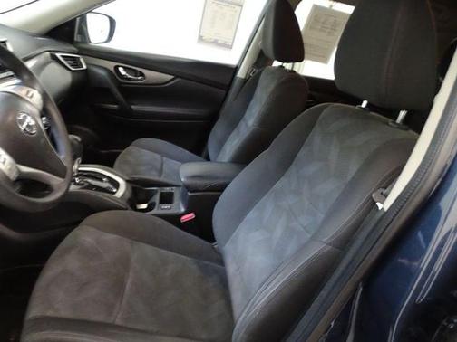 Arctic Blue Metallic 2016 Nissan Rogue SV