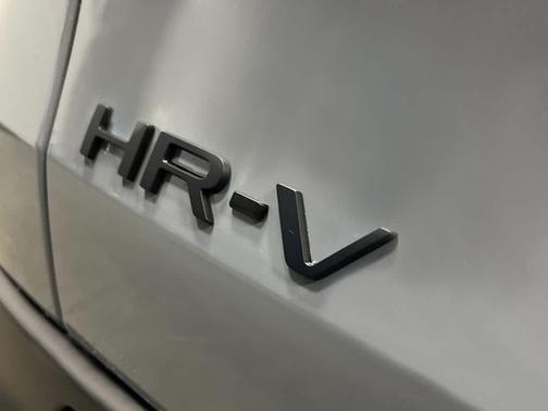 Urban Gray Pearl 2027 Honda HR-V Sport