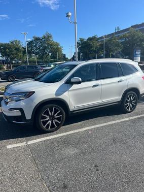 2020 Honda Pilot Touring 8-Passenger