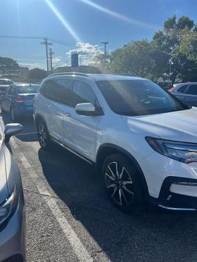 2020 Honda Pilot Touring 8-Passenger