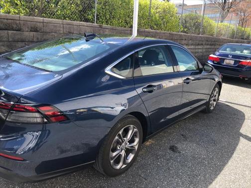 2024 Honda Accord EX 1.5T